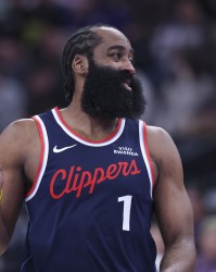 开云-名记：骑士希望哈登提升莫布里&amp;阿伦的表现 同时分担米切尔的担子