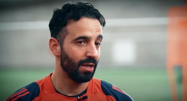 1741528639829078976.jpg 吐槽大会.jpg